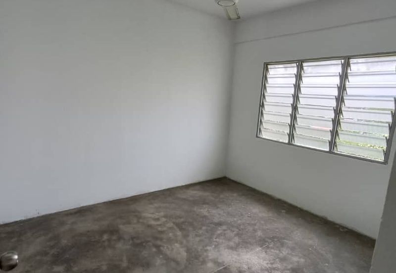 Laman Damai (Li Garden Apartment)