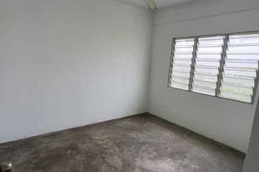 Laman Damai (Li Garden Apartment)