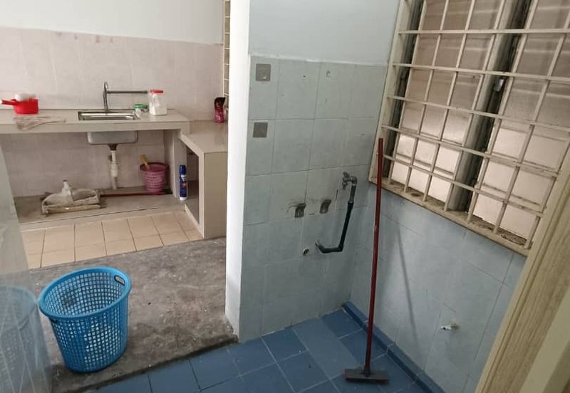 Laman Damai (Li Garden Apartment)