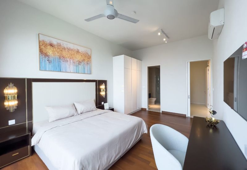 Oxford Residences @ Pavilion Embassy