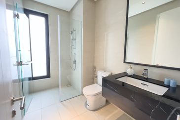 Oxford Residences @ Pavilion Embassy