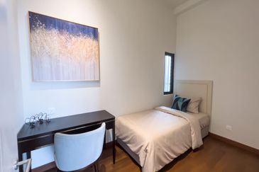 Oxford Residences @ Pavilion Embassy