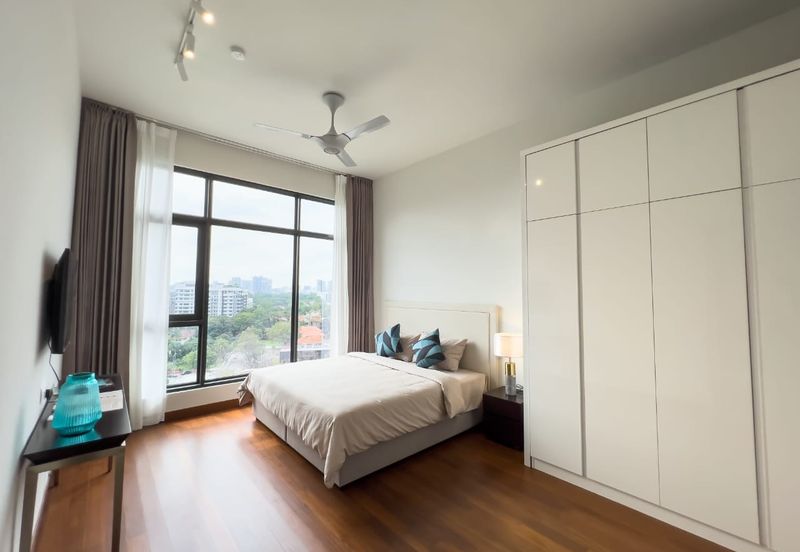 Oxford Residences @ Pavilion Embassy