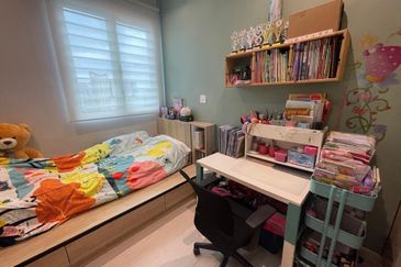 Scenaria (Laman Scenaria Kiara)