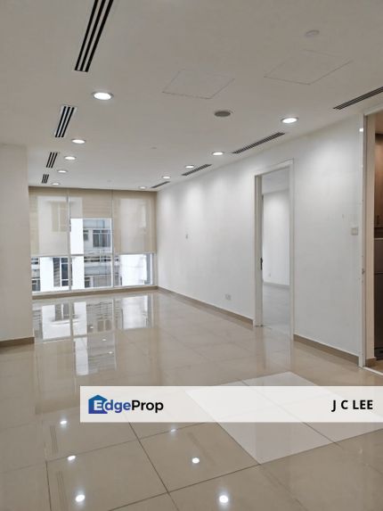 Binjai 8 @ KLCC - Level 18 Partly furnished Office - Ready unit, Kuala Lumpur, KLCC