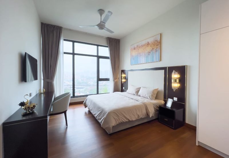 Oxford Residences @ Pavilion Embassy