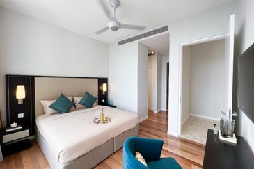 Pavilion Ceylon Hill