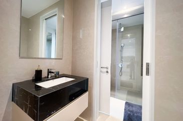 Pavilion Ceylon Hill