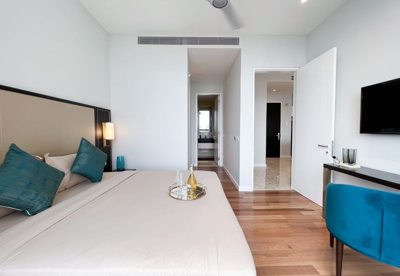 Pavilion Ceylon Hill