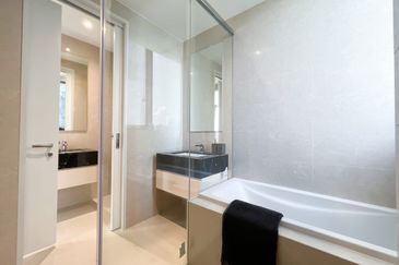 Pavilion Ceylon Hill