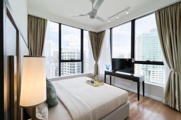 Pavilion Ceylon Hill