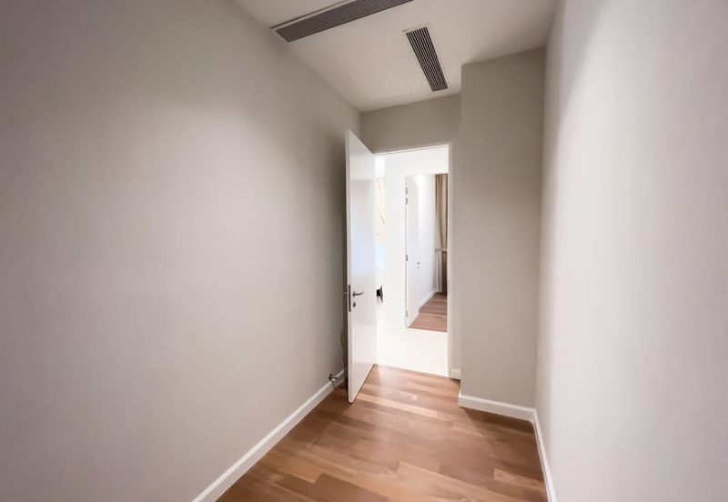 Pavilion Ceylon Hill