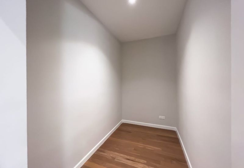 Pavilion Ceylon Hill