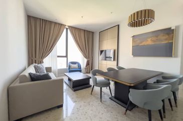 Pavilion Ceylon Hill