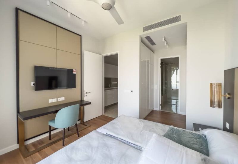 Pavilion Ceylon Hill