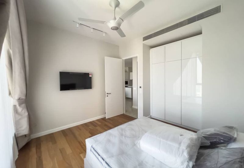 Pavilion Ceylon Hill