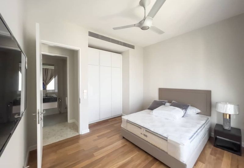 Pavilion Ceylon Hill