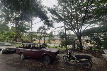 Spring Crest Industrial Park