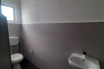 Spring Crest Industrial Park