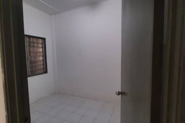 Taman Cheras Awana Apartment