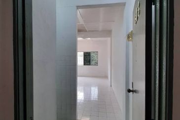 Taman Cheras Awana Apartment