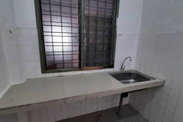 Taman Cheras Awana Apartment