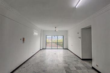 Emerald Hill, Taman Bukit Indah