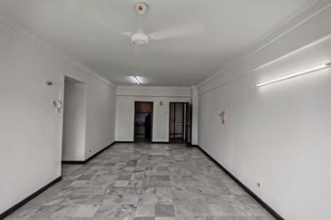 Emerald Hill, Taman Bukit Indah