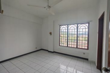 Emerald Hill, Taman Bukit Indah