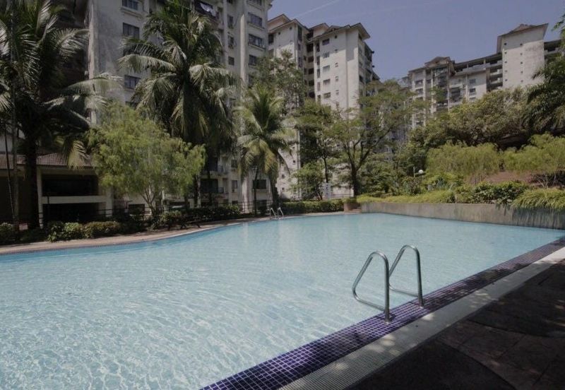 Emerald Hill, Taman Bukit Indah