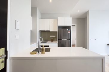 Pavilion Ceylon Hill