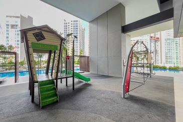 Pavilion Ceylon Hill