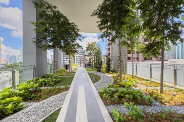 Pavilion Ceylon Hill