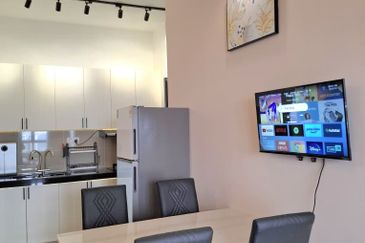 Zentro Residences @ 16 Sierra