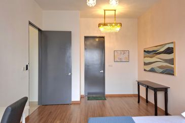 Zentro Residences @ 16 Sierra