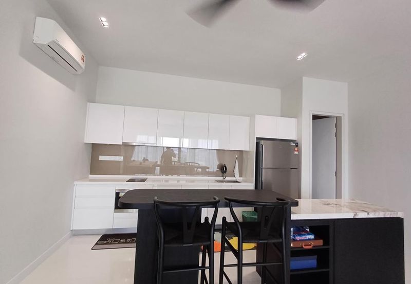 Mayfair Residences @ Pavilion Embassy