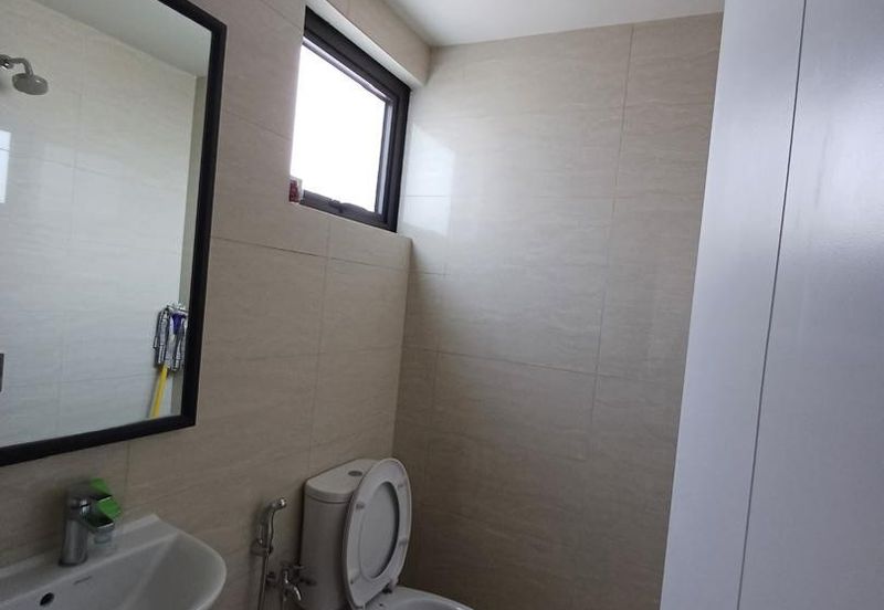 Mayfair Residences @ Pavilion Embassy