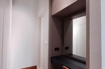 Mayfair Residences @ Pavilion Embassy