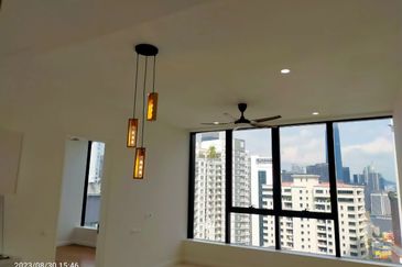 Pavilion Ceylon Hill