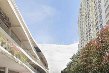 Platinum Mondrian (Pv128)