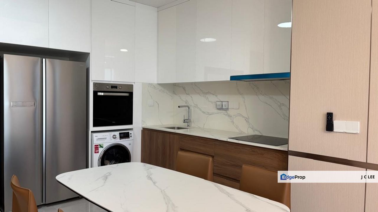 CORE Residence @ TRX, Tun Razak Exchange, KL-Tower 1 level 18-Ready Now, Kuala Lumpur, Bandar Tun Razak