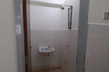 Pangsapuri Angsana USJ 1