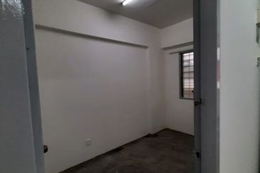 Pangsapuri Angsana USJ 1