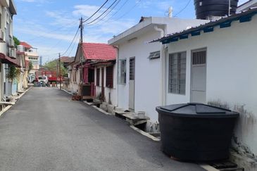 Taman Kepong (Kepong Garden)