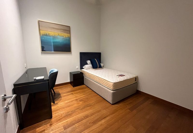 Pavilion Embassy Residence