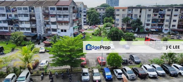 Flat Taman Sri Muda @ Seksyen 25, Shah Alam-Block 3C-Corner unit 4th floor, Selangor, Shah Alam