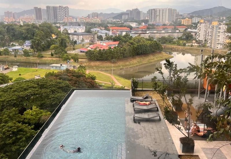 Expressionz Professional Suites