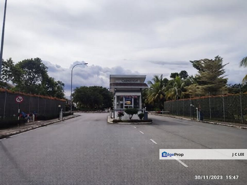 2 storey strata terrace link House  @ (Carnation) Diamond Residence , Semenyih. , Selangor, Semenyih