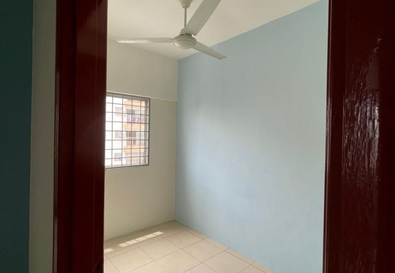 Beverly Tower @ Plaza Medan Putra