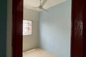 Beverly Tower @ Plaza Medan Putra